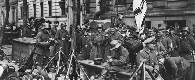 Sommar med Ernst, Ernst och Ernst; Del 3