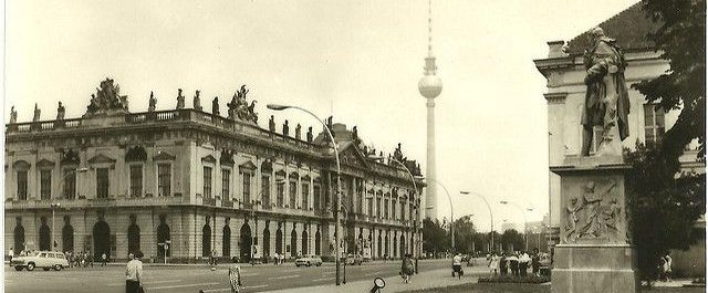 Bokutgivningen i landet som icke längre är