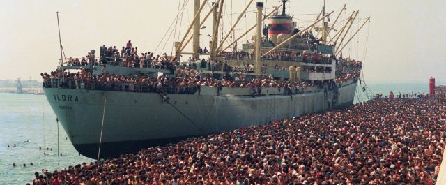 Lästips: Sam Francis och invandringen